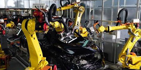91视频软件下载机械臂监控铆螺母枪助力汽车行业走向轻量化
